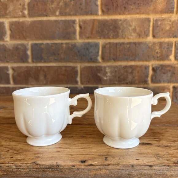 Block Windsor Bone Footed Tea Cups Set Of 2 - Picture 1 of 7